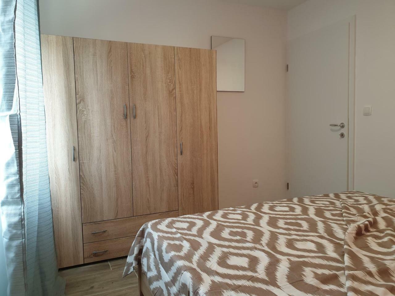 Best View Apartments Цезарица Екстериор снимка