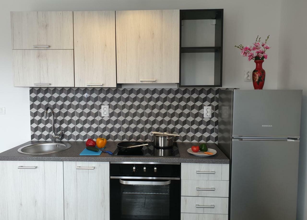 Best View Apartments Цезарица Екстериор снимка