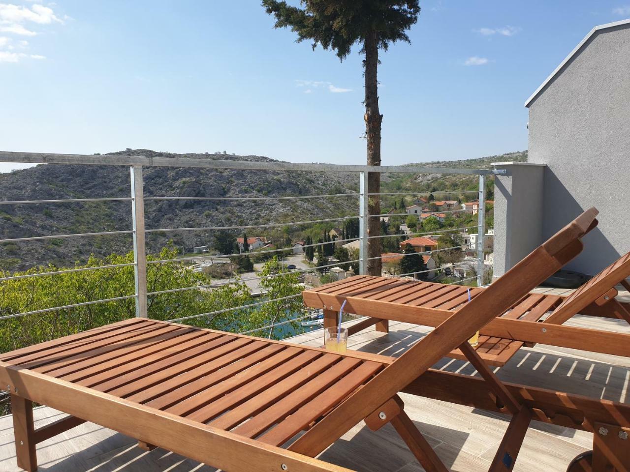 Best View Apartments Цезарица Екстериор снимка