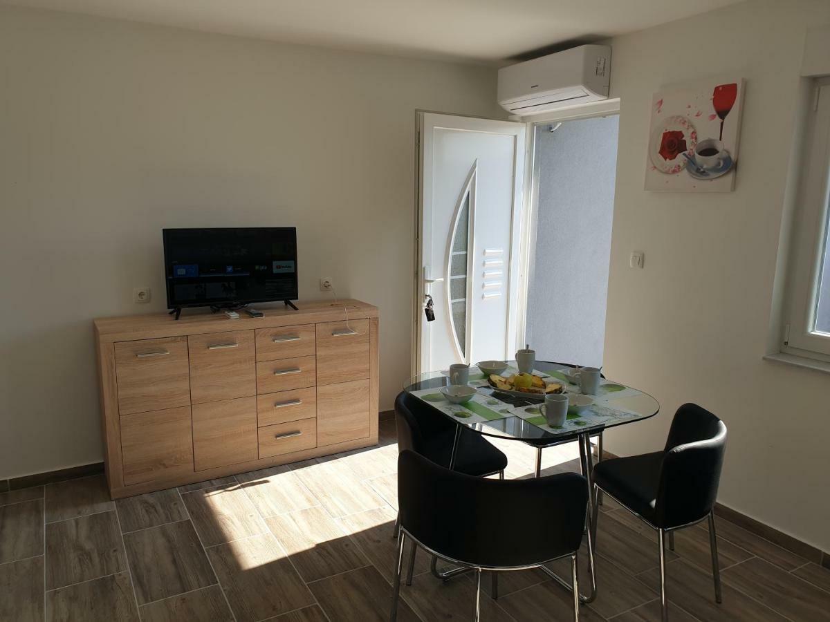 Best View Apartments Цезарица Екстериор снимка